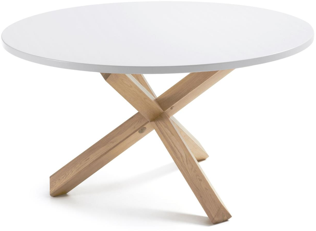 Hvid Lotus Ø120 Rundt Nordisk Mdf Bord Med Mat Lak Vokset Egetræsfinerben Kave Home Spisebord - 8433840274720